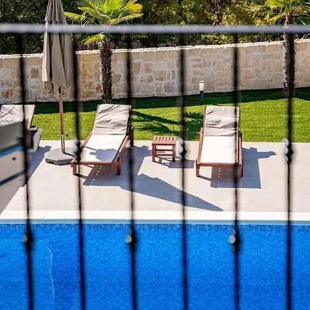 Villa Silvia Krk By Istriaselect